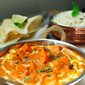 Butter Garlic Naan with Gravy #4 [Spicy Garden Cafe]